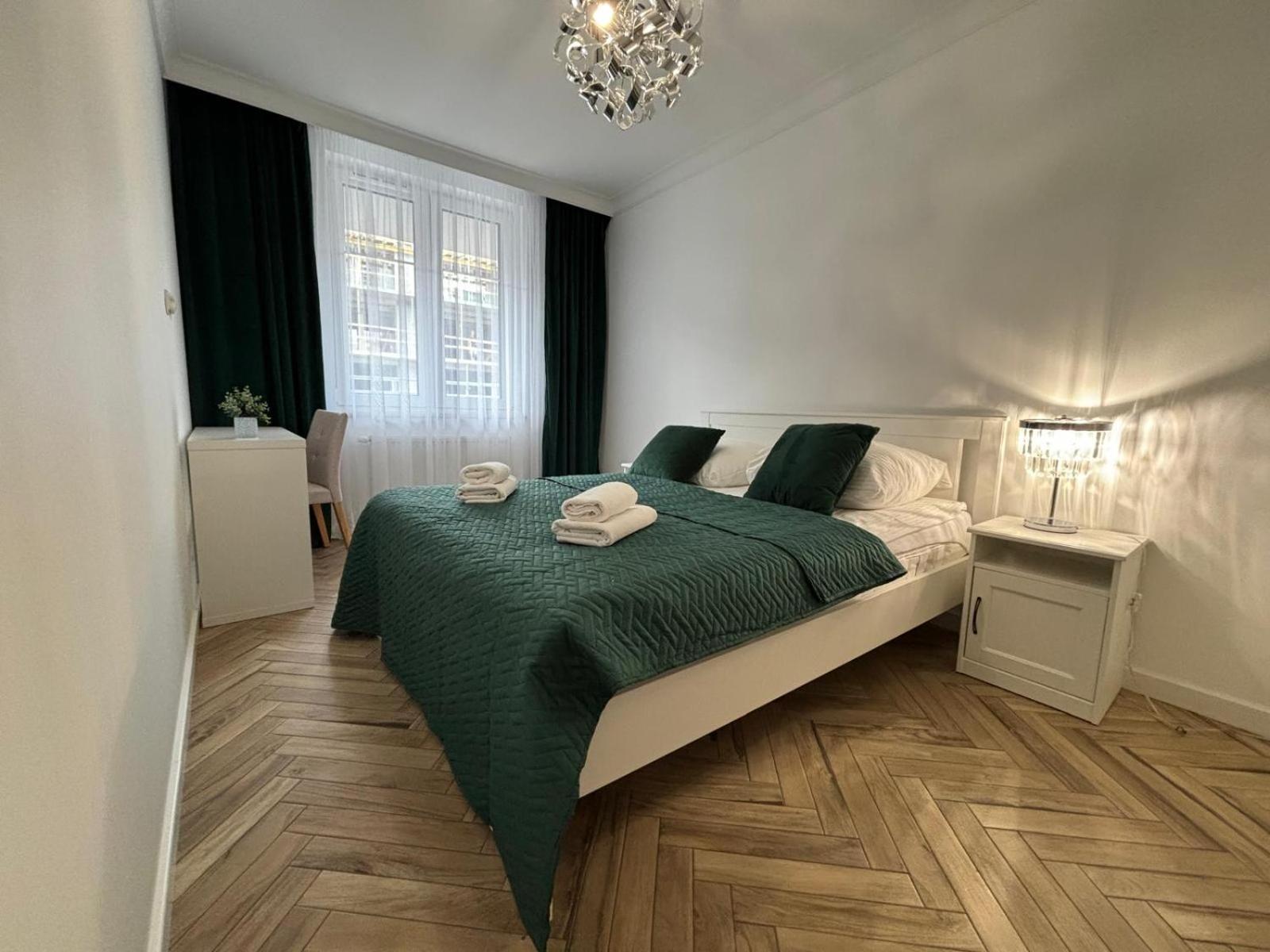Apartamenty W Centrum Bialegostoku Z Parkingiem W Garazu Podziemnym Bialystok Exterior photo